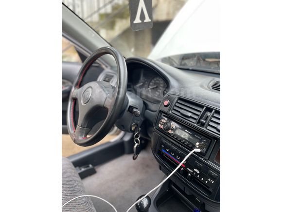 Sahibinden Honda Civic 1.4 i S 2000 Model 