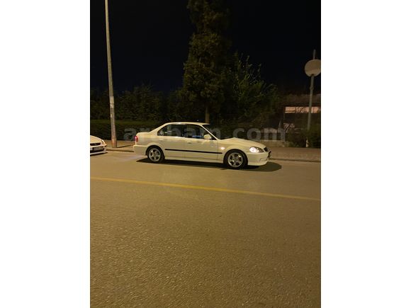 Sahibinden Honda Civic 1.4 i S 2000 Model 