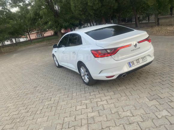 Sahibinden Renault Megane 1.5 dCi Touch 2018 Model Beyaz