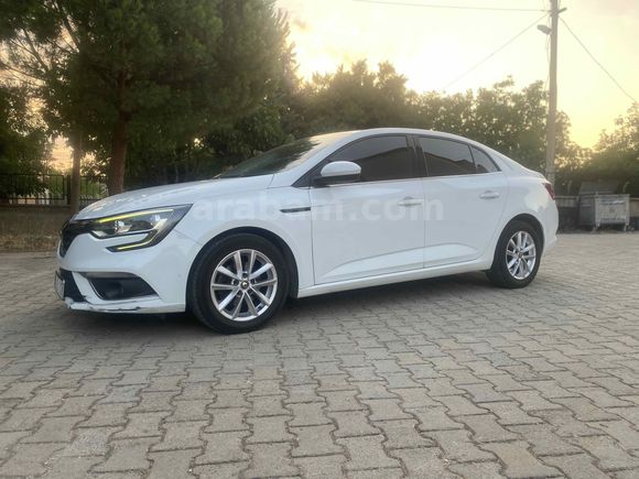Sahibinden Renault Megane 1.5 dCi Touch 2018 Model Beyaz