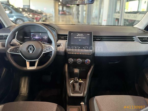 YKTCAR AUTOGROSS'DAN 2023 CLIO EVOLUTION HATASIZ 17.716 KM'DE