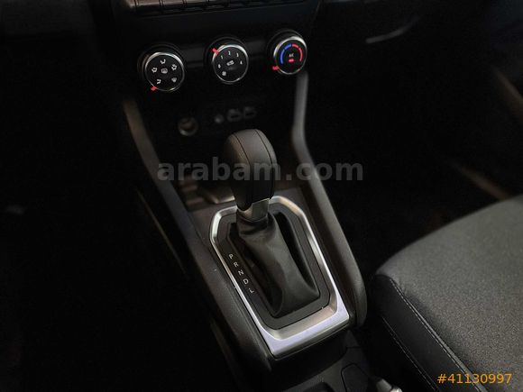 YKTCAR AUTOGROSS'DAN 2023 CLIO EVOLUTION HATASIZ 17.716 KM'DE