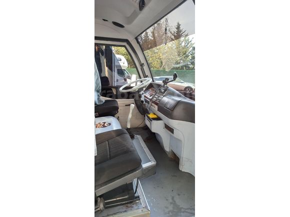 tertemiz motoru şanzımanı herşeyiyle yeni sorunsuz karavan