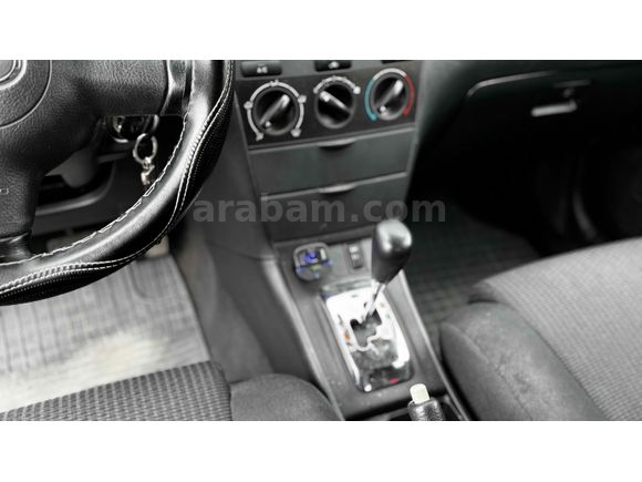 Ağır hasarsız otomatik vites  Corolla 1.4 D-4D Terra 2007 