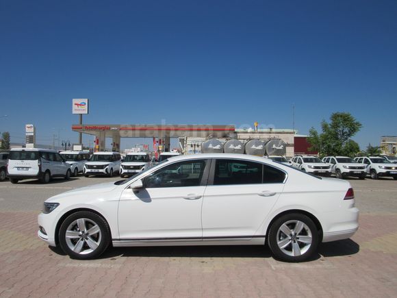BÜYÜKSOYLU'DAN 2017 MODEL VW PASSAT 1.6 TDİ IMPRESSİON DSG 120HP