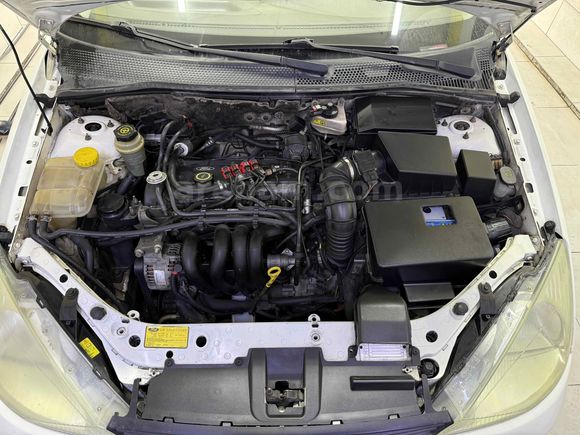 Sahibinden Ford Focus 1.6 Ambiente 2000 Model Mersin