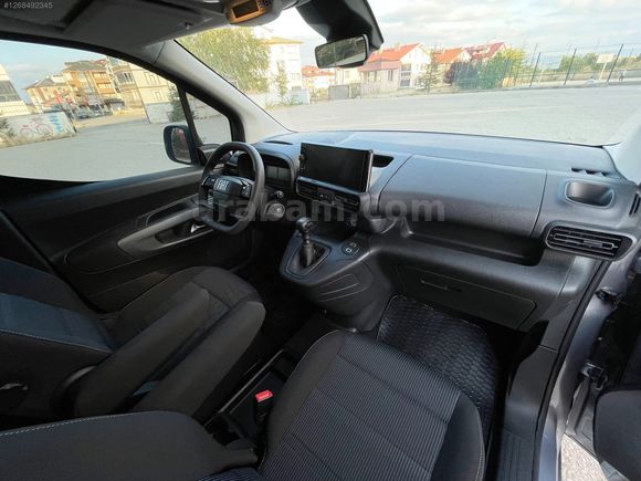 2025 MODEL-HATASIZ BOYASIZ- DOBLO COMBİ 1.2 TURBO EASY- EKSTRALI