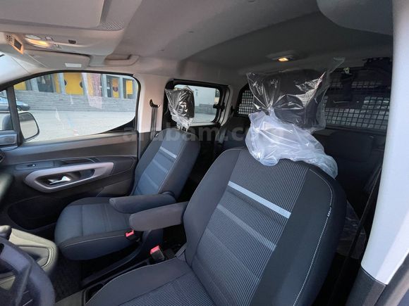 2025 MODEL-HATASIZ BOYASIZ- DOBLO COMBİ 1.2 TURBO EASY- EKSTRALI