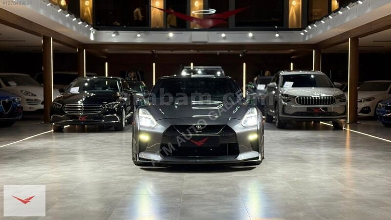 Galeriden Nissan GT-R R35 2009 Model Antalya 62.233 km Gri