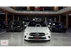 ATM Auto Gallery'den MERCEDES A180d CAM TAVAN/COMMAND/AMBİYANS