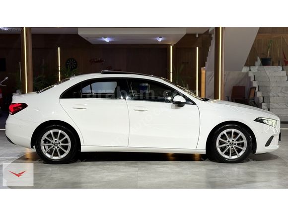 ATM Auto Gallery'den MERCEDES A180d CAM TAVAN/COMMAND/AMBİYANS