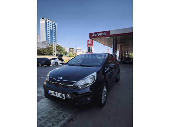 Sahibinden Kia Rio 1.25 CVVT Fancy 2013 Model  143.000 km Siyah