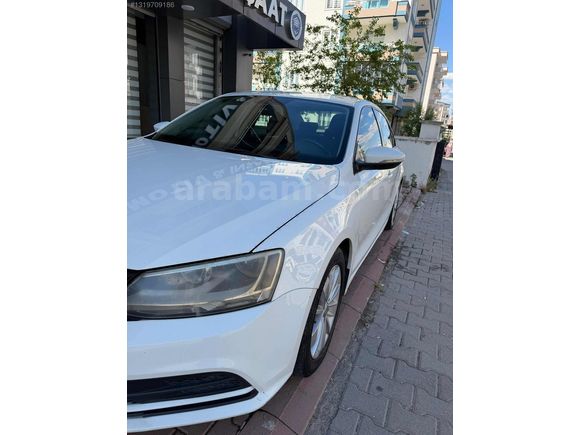 İMDAT OTOMOTİV'DEN HATASIZ BOYASIZ JETTA ACİL SATILIK