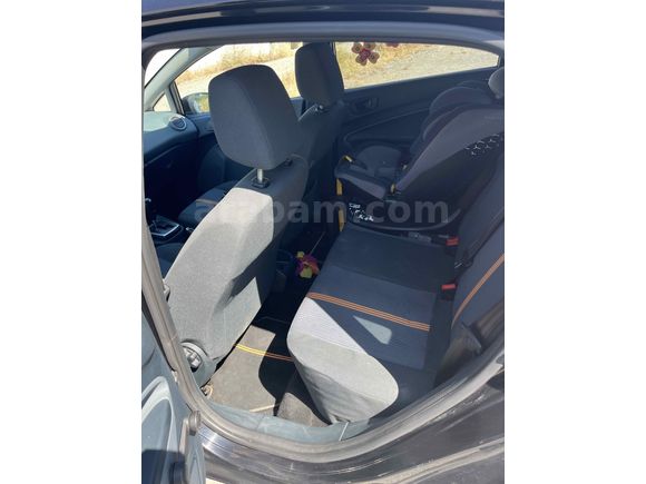 Sahibinden Ford Fiesta 1.4 My 2011 Model 
