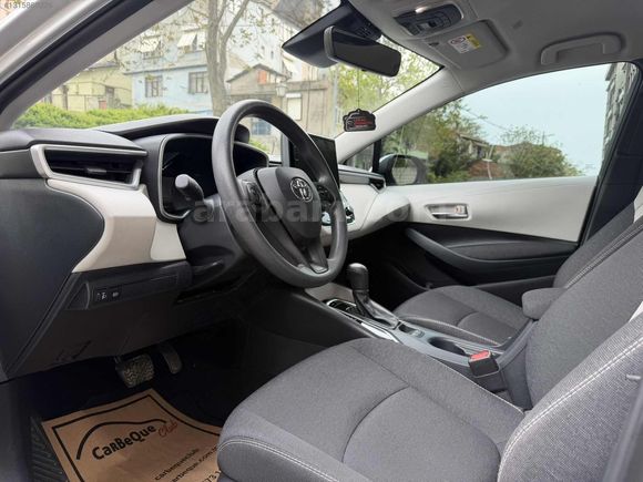 HATASIZ BOYASIZ İLK SAHİBİNDEN 1.5 COROLLA