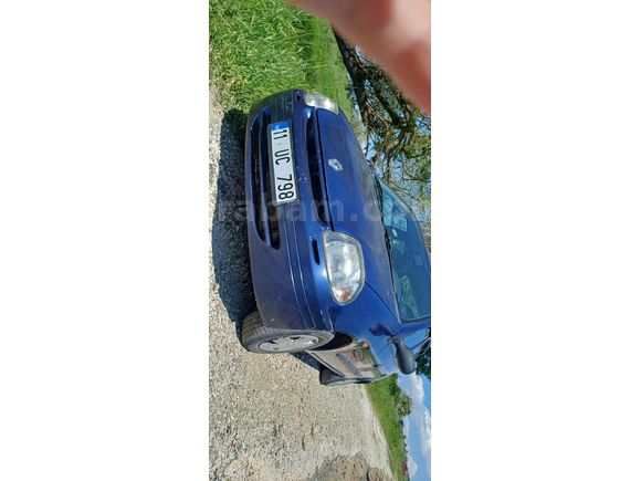 Sahibinden Renault Clio 1.4 RNA 2000 Model