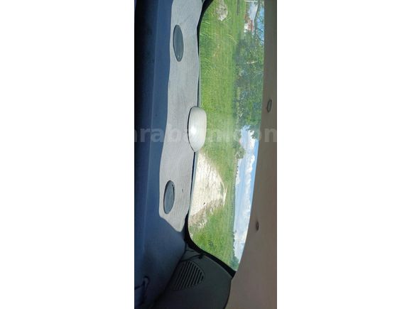 Sahibinden Renault Clio 1.4 RNA 2000 Model