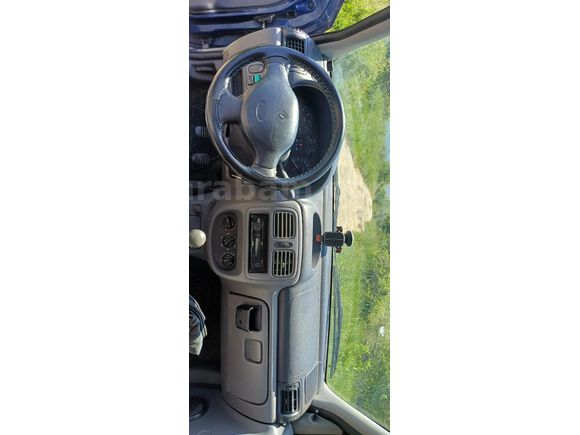 Sahibinden Renault Clio 1.4 RNA 2000 Model