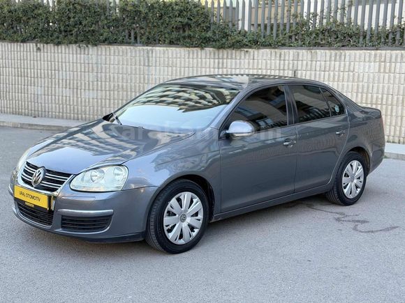 1.6 DİZEL MANUEL TERTEMİZ EKONOMİK AİLE ARACI