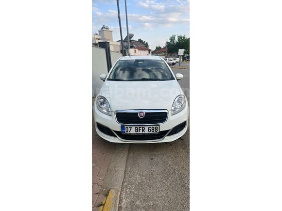 Öğretmenden Temiz Fiat Linea 1.3 Multijet Pop 2017 Model