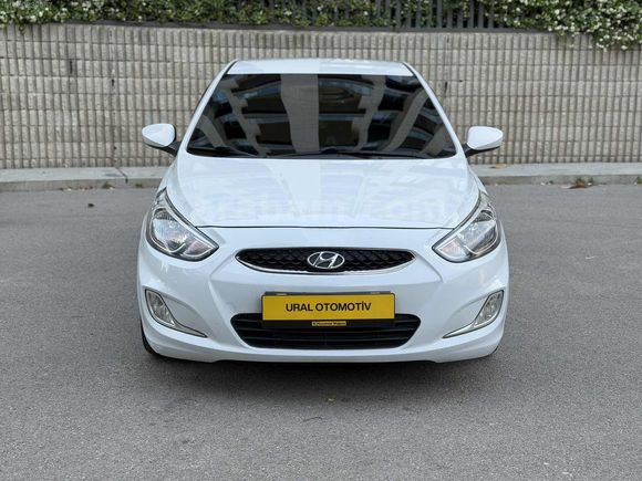 1.6 DİZEL OTOMATİK 136 hp 7 İLERİ TERTEMİZ HATASIZ AYARINDA BLUE