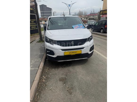 2024 Model Hatasız Boyasız GT Paket Peugeot Rıfter