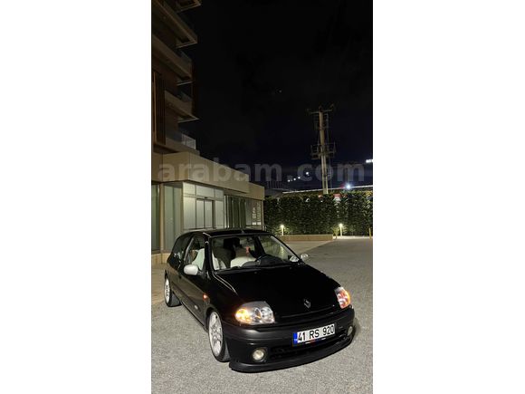 Sahibinden Renault Clio 1.6 RXT 2000 Model  336.000 km Siyah