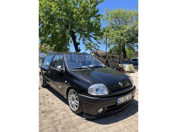 Sahibinden Renault Clio 1.6 RXT 2000 Model  336.000 km Siyah