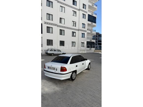 Sahibinden Opel Astra 1.4 Classic 2000 Model