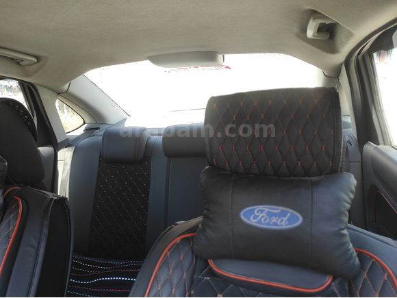 Sahibinden Ford Focus 1.6 Trend 2007 Model 