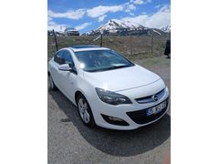 Opel Astra 1.4 T Sport Still 2014 Model HATASIZ BOYASIZ DEĞİŞENSİZ TRAMERSİZ