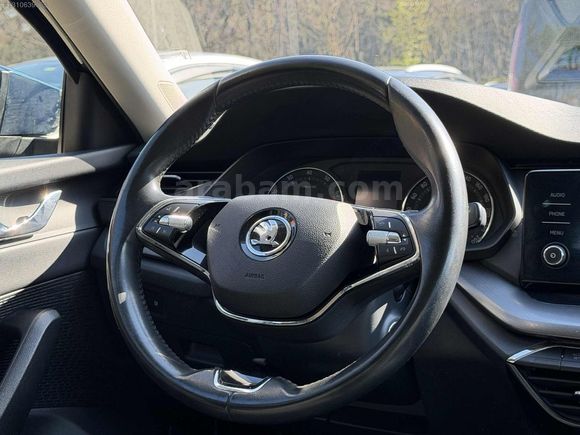 SKODA OCTAVİA 1.0 TSI E-Tec ELİTE 125.000 KM