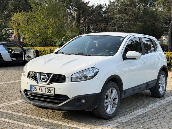 2012 NİSSAN QASHQAİ TEKNA PAKET OTOMATİK 158.000 KM