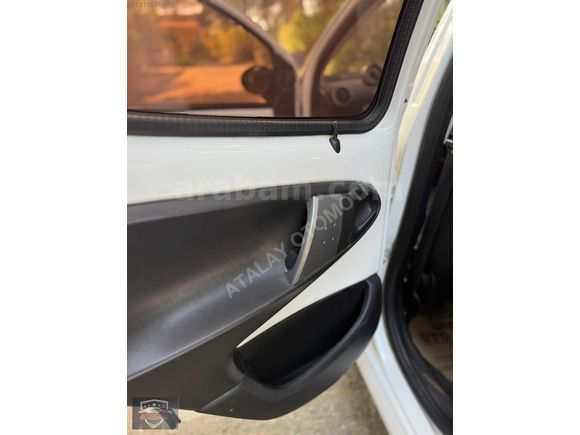 HATASIZ TEMİZ 2013 MODEL CITRIOEN C1 OTOMATİK VİTES 92 BİNDE