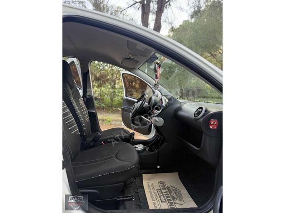 HATASIZ TEMİZ 2013 MODEL CITRIOEN C1 OTOMATİK VİTES 92 BİNDE