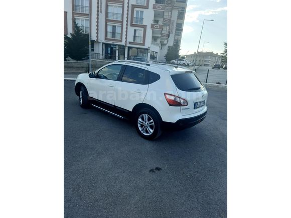 FULL ORJİNAL. CAM TAVANLI AİLE ARACI