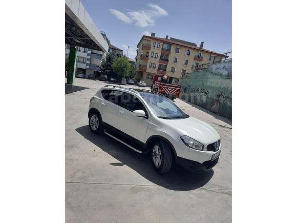 FULL ORJİNAL. CAM TAVANLI AİLE ARACI