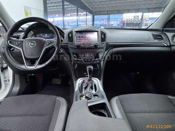 BAYRAM GÜLEZ MOT. ARAÇ. 2015 OPEL INSIGNIA COSMO HATASIZ