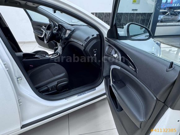 BAYRAM GÜLEZ MOT. ARAÇ. 2015 OPEL INSIGNIA COSMO HATASIZ