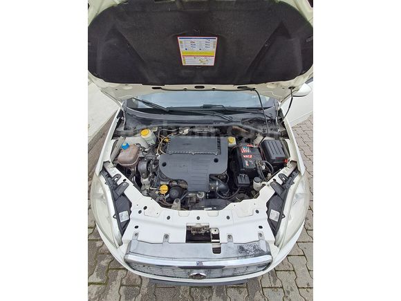 MEMURDAN DEĞİŞENSİZ Fiat Linea 1.3 Multijet Active Plus 2011 Model 