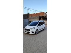 Sahibinden Ford Tourneo Courier 1.5 TDCi Delux 2022 Model