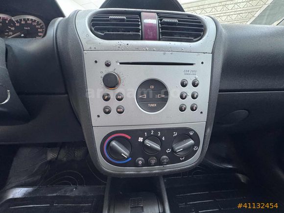 BAYRAM GÜLEZ MOT. ARAÇ. 2004 OPEL CORSA 1.3 CDTI ENJOY