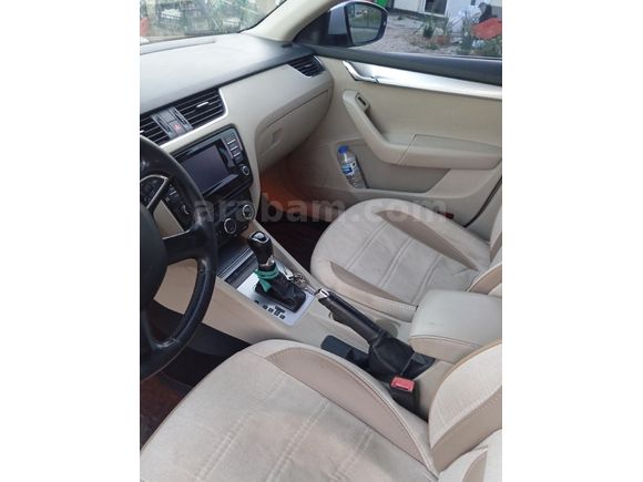 Sahibinden Skoda Octavia 1.6 TDI Elegance CR 2013 Model