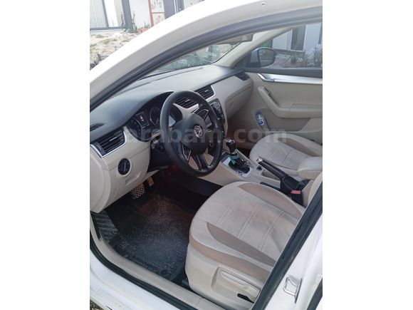 Sahibinden Skoda Octavia 1.6 TDI Elegance CR 2013 Model