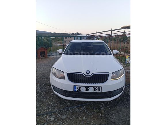 Sahibinden Skoda Octavia 1.6 TDI Elegance CR 2013 Model
