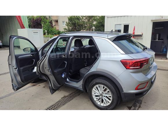 Sahibinden Volkswagen T-Roc 1.5 TSI Life 2025 Model İstanbul 11.000 km Gri (metalik)