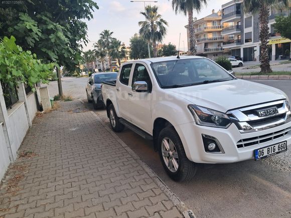 2019 TRAFİK ÇIKIŞLI SADECE 116 BİN KM 4X4
