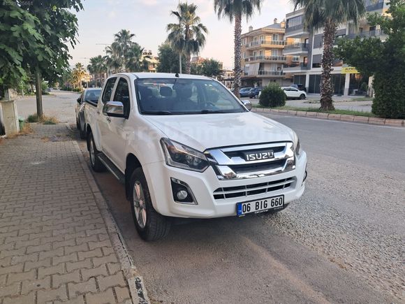 2019 TRAFİK ÇIKIŞLI SADECE 116 BİN KM 4X4
