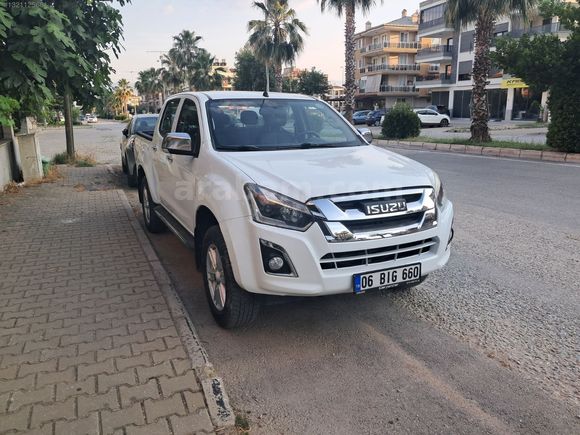 2019 TRAFİK ÇIKIŞLI SADECE 116 BİN KM 4X4