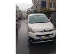 Sahibinden Citroen Berlingo 1.6 HDi Selection 2018 Model  171.000 km Beyaz